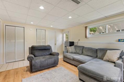 30 Oxford Road East Brunswick NJ 08816