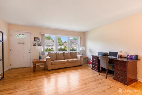 30 Oxford Road East Brunswick NJ 08816