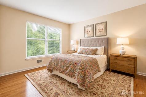 54 Crestwood Street Piscataway NJ 08854