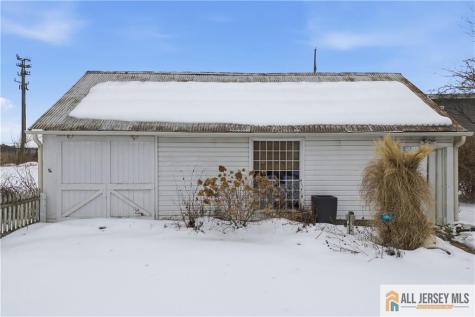 92 Halsey Reed Road Cranbury NJ 08512