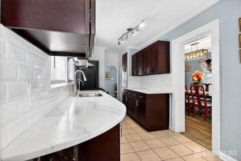 722 Livingston Avenue North Brunswick NJ 08902