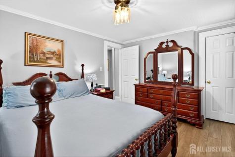 722 Livingston Avenue North Brunswick NJ 08902