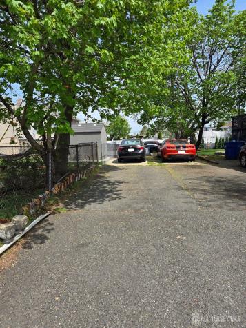 722 Livingston Avenue North Brunswick NJ 08902