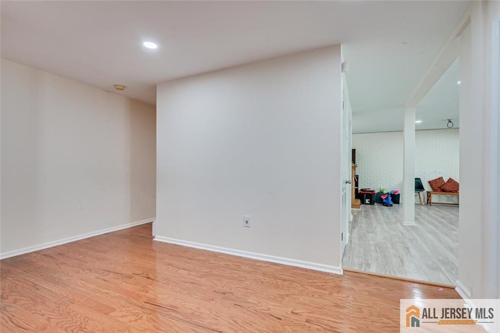 7 Stanford Drive South Brunswick NJ 08824