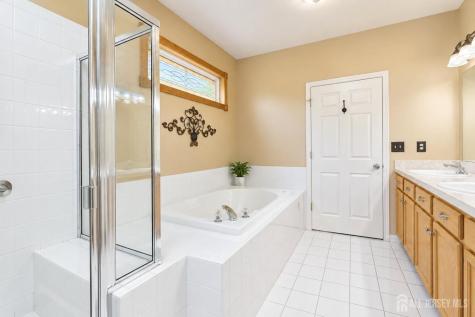 33 George W Helme Drive Helmetta NJ 08828