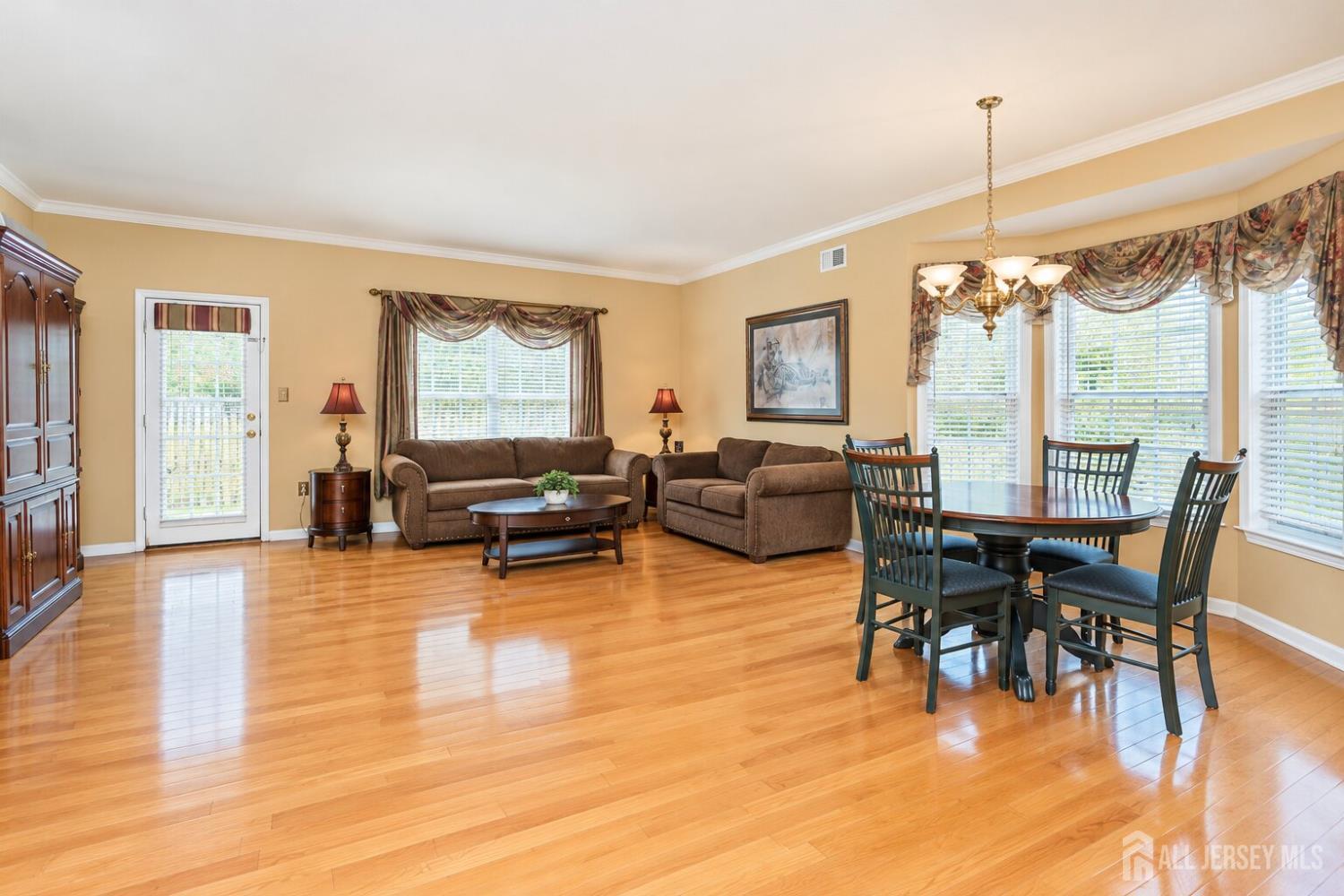 33 George W Helme Drive Helmetta NJ 08828