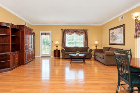 33 George W Helme Drive Helmetta NJ 08828