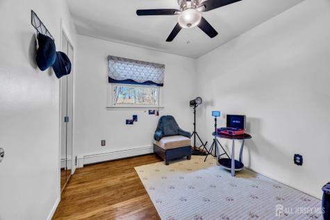 33 Mary Ellen Drive Edison NJ 08820