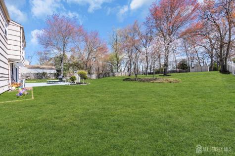 33 Mary Ellen Drive Edison NJ 08820