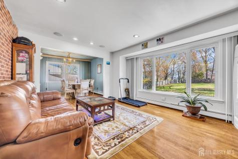 33 Mary Ellen Drive Edison NJ 08820
