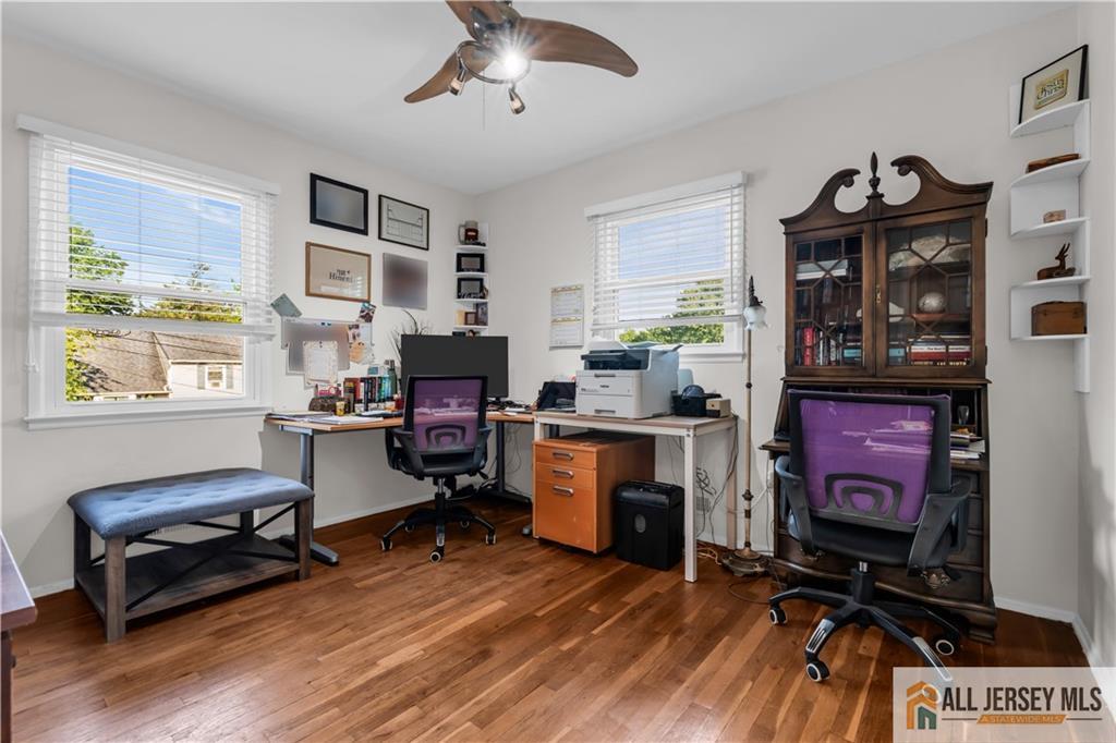 8 Smalley Road Edison NJ 08817