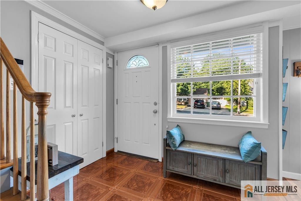 8 Smalley Road Edison NJ 08817
