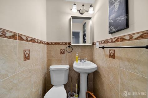 532 Hartford Street Perth Amboy NJ 08861