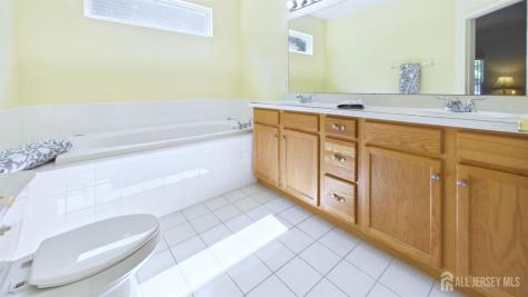 19 Appleby Drive Helmetta NJ 08828