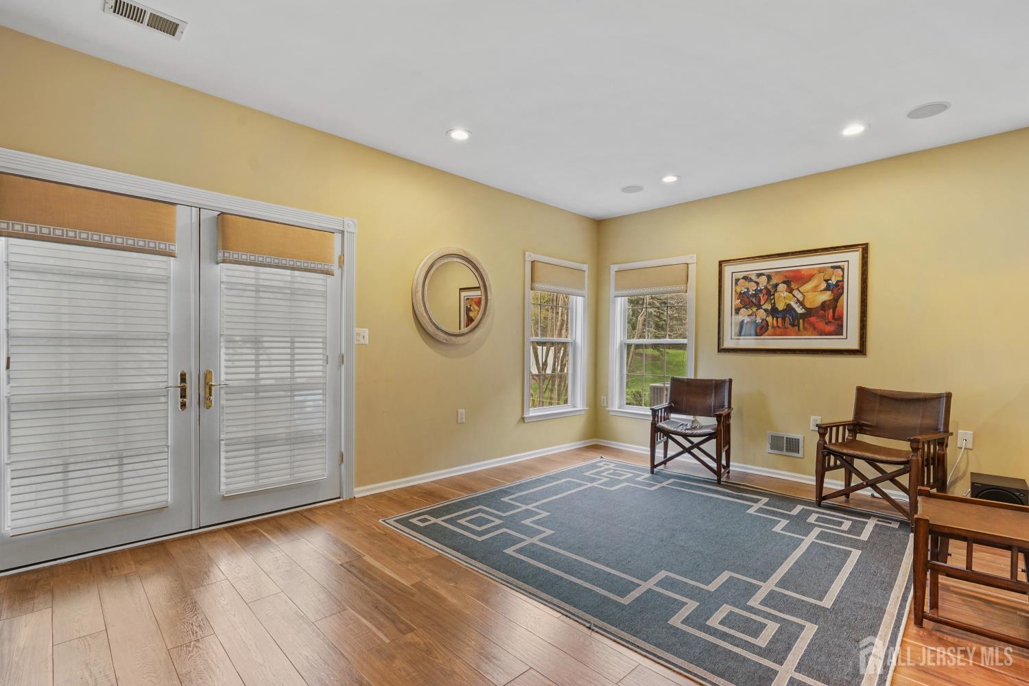 33 Coneflower Lane West Windsor NJ 08550