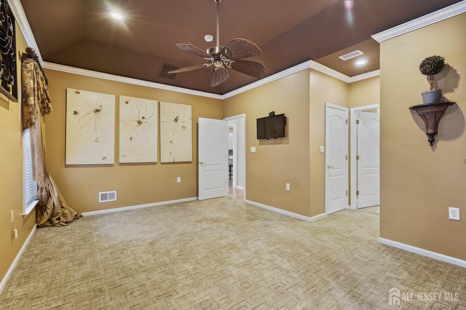 33 Coneflower Lane West Windsor NJ 08550
