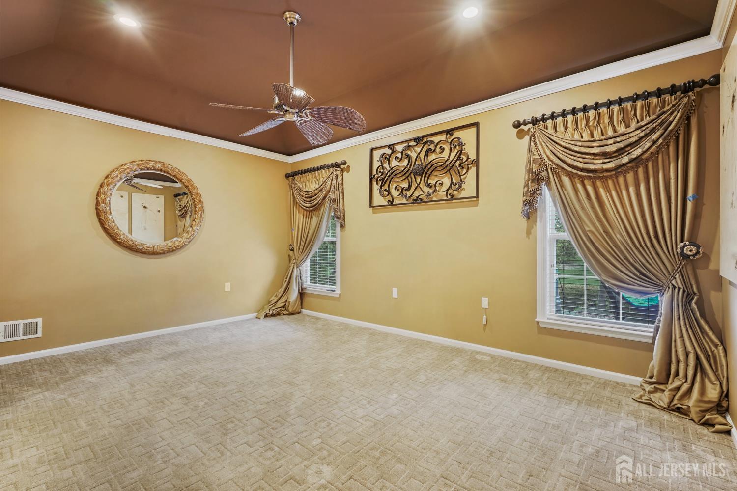 33 Coneflower Lane West Windsor NJ 08550