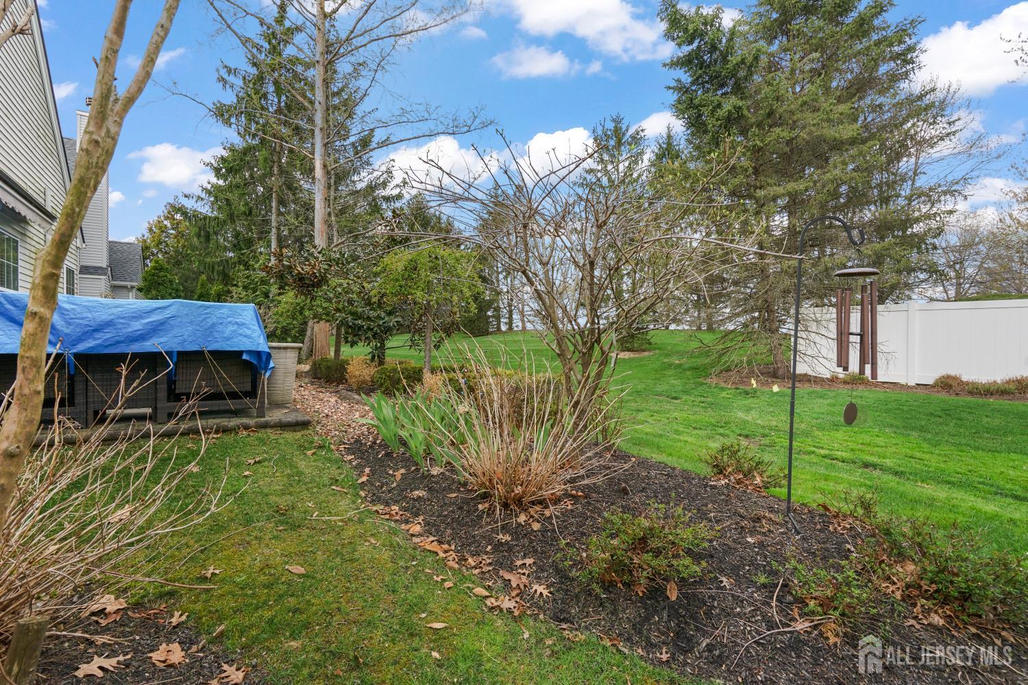 33 Coneflower Lane West Windsor NJ 08550