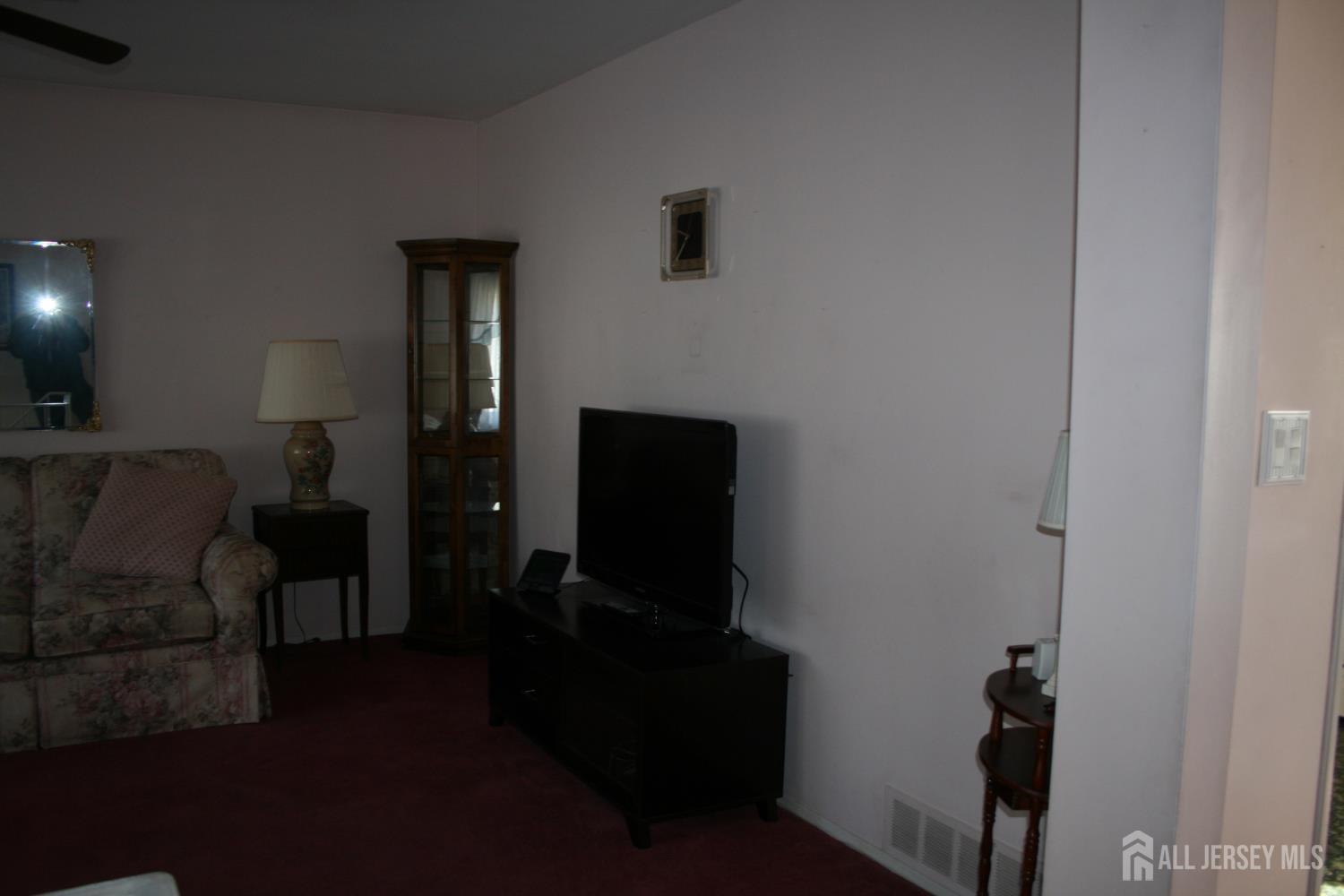 42 Diane Avenue Old Bridge NJ 08857