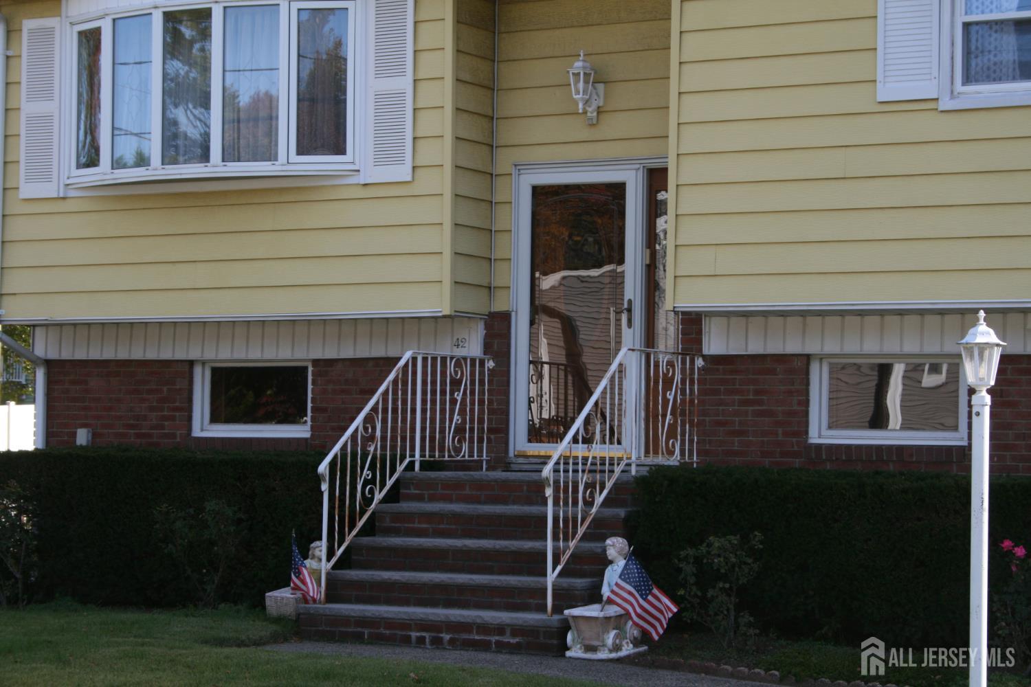 42 Diane Avenue Old Bridge NJ 08857