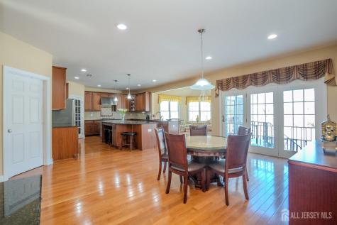 4 Heitz Lane Hillsborough NJ 08844