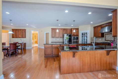 4 Heitz Lane Hillsborough NJ 08844