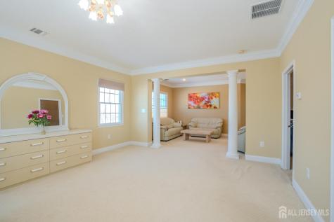 4 Heitz Lane Hillsborough NJ 08844
