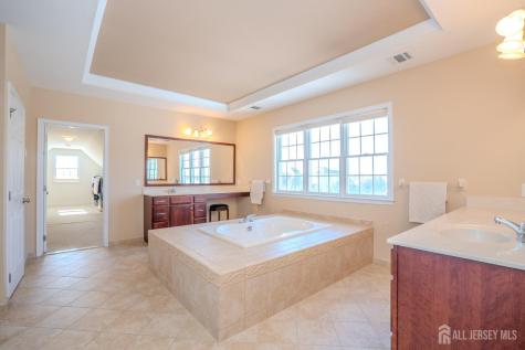4 Heitz Lane Hillsborough NJ 08844