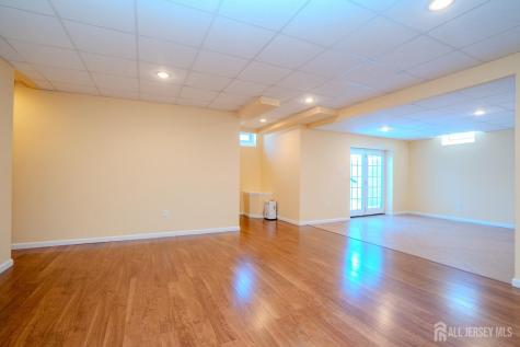 4 Heitz Lane Hillsborough NJ 08844