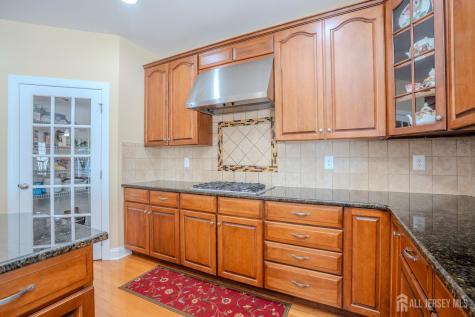 4 Heitz Lane Hillsborough NJ 08844