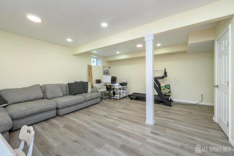 112 Valerie Drive Manville NJ 08835