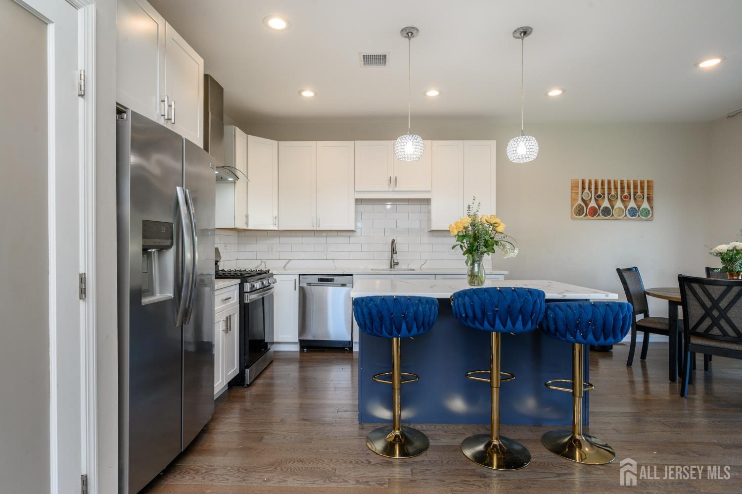 112 Valerie Drive Manville NJ 08835