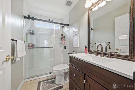30 Patriot Way Hainesport NJ 08036