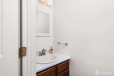 41 Tennyson Drive Plainsboro NJ 08536