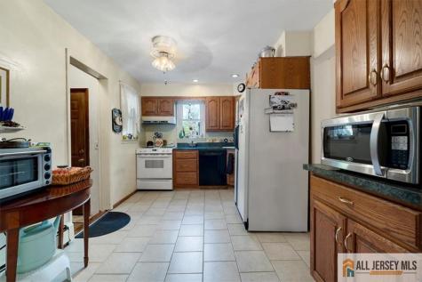 45 Homer Place Metuchen NJ 08840