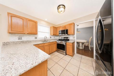 144 Lakeview Court Toms River NJ 08753