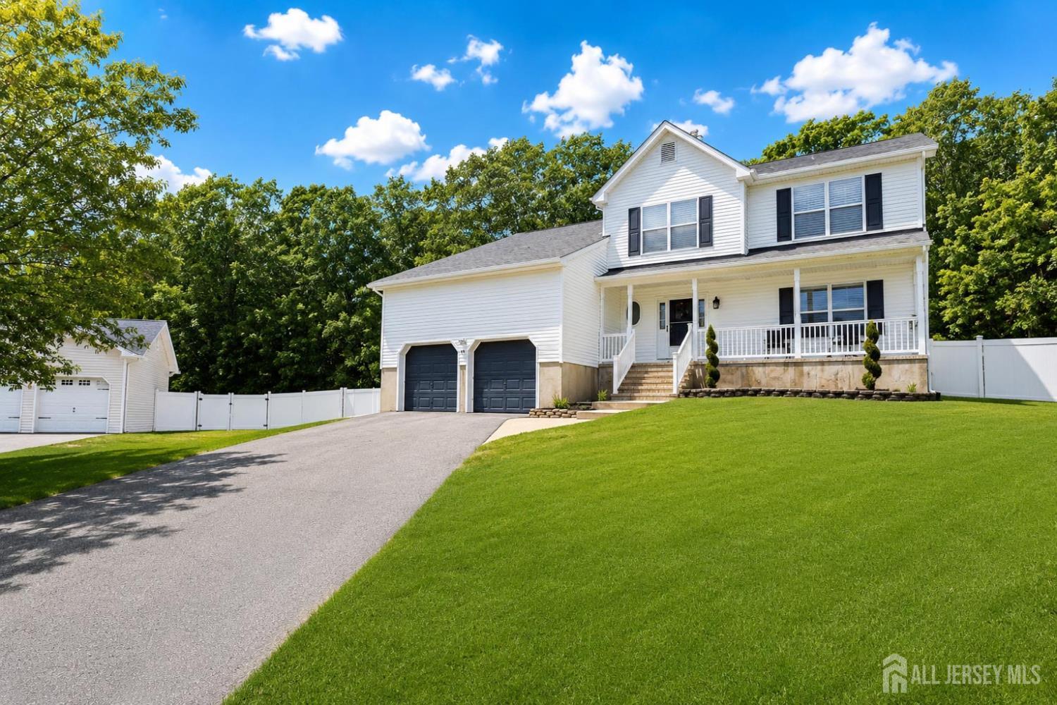 144 Lakeview Court Toms River NJ 08753