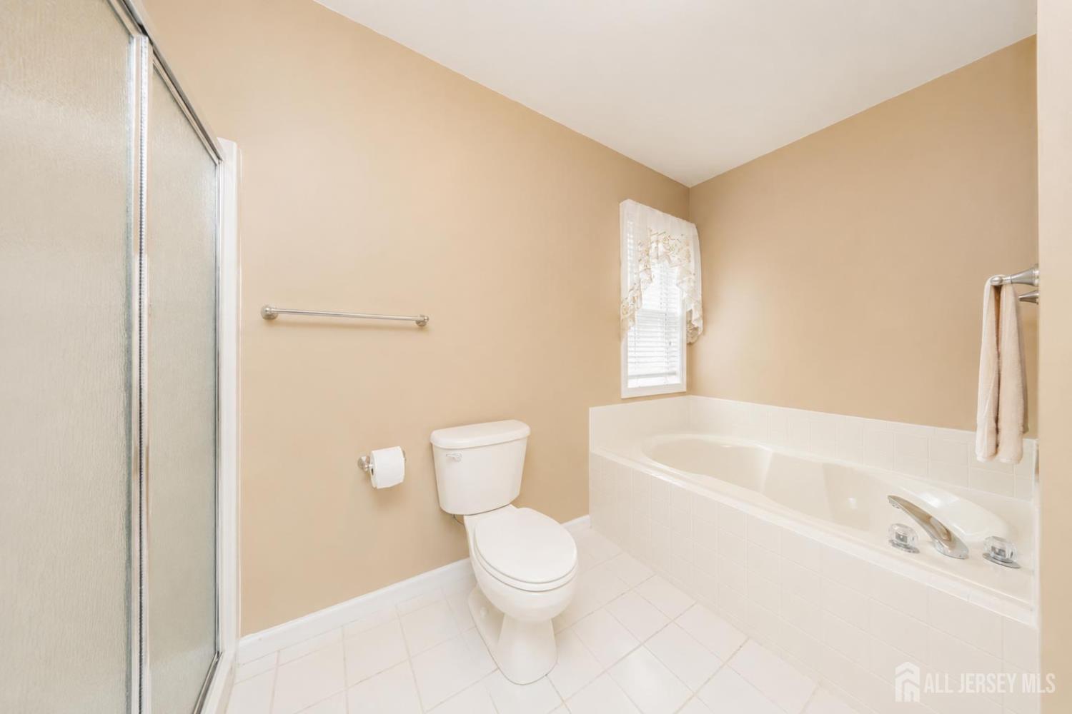 144 Lakeview Court Toms River NJ 08753
