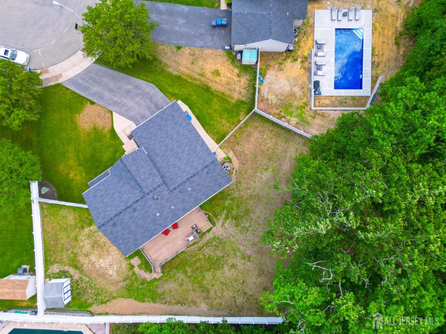 144 Lakeview Court Toms River NJ 08753