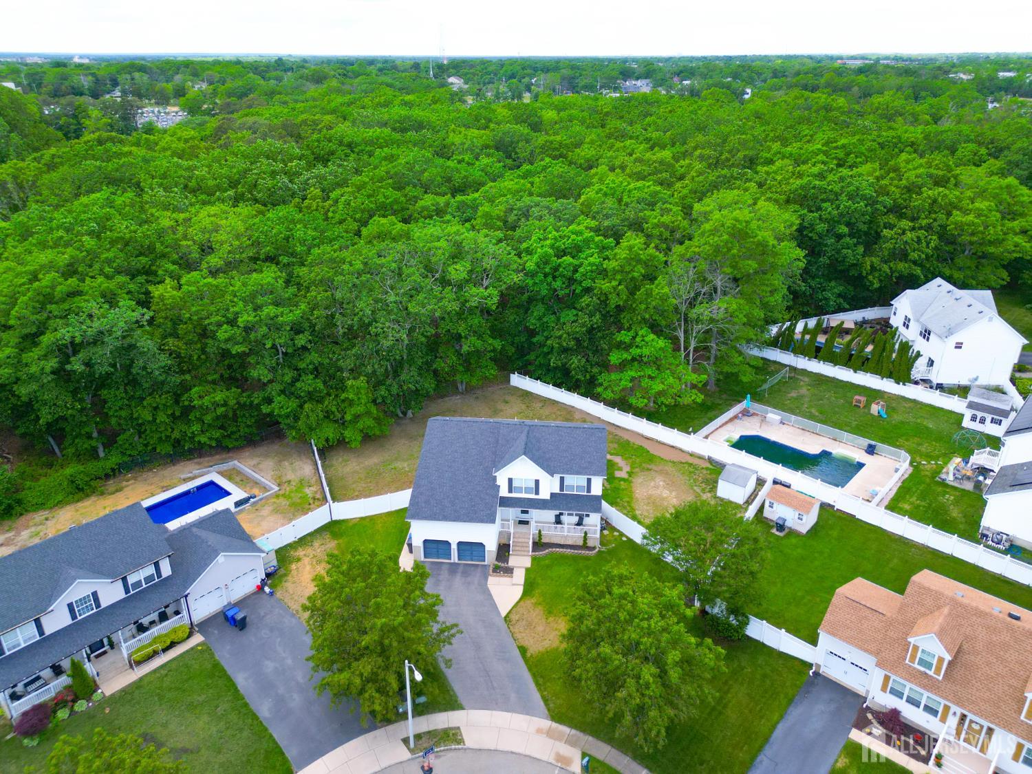144 Lakeview Court Toms River NJ 08753