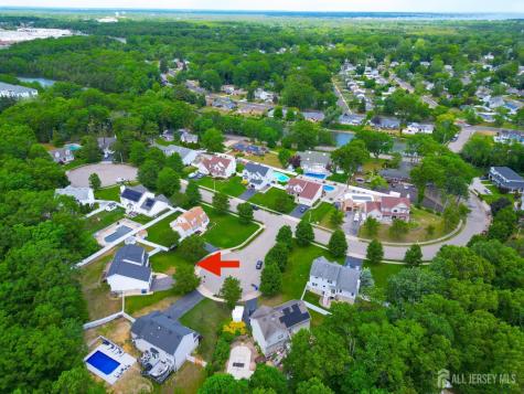144 Lakeview Court Toms River NJ 08753