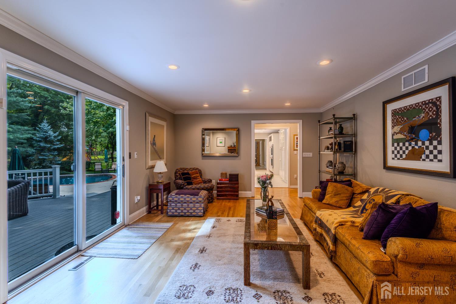 6 Burlington Lane East Brunswick NJ 08816
