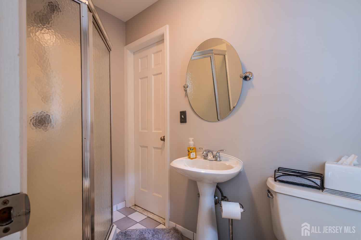 6 Burlington Lane East Brunswick NJ 08816
