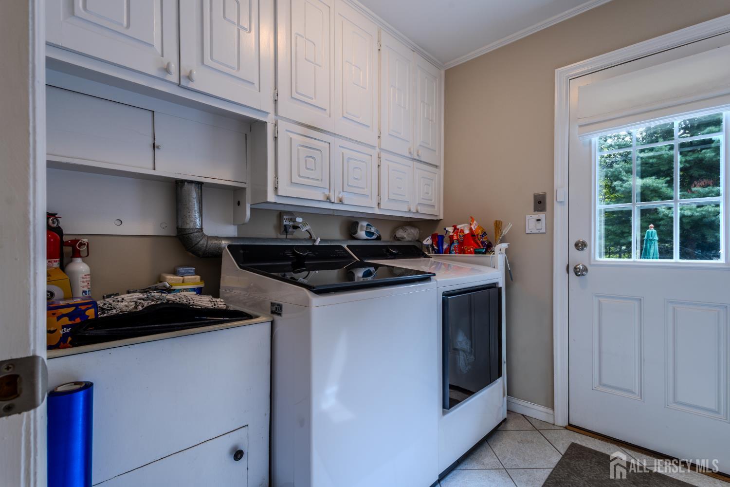 6 Burlington Lane East Brunswick NJ 08816