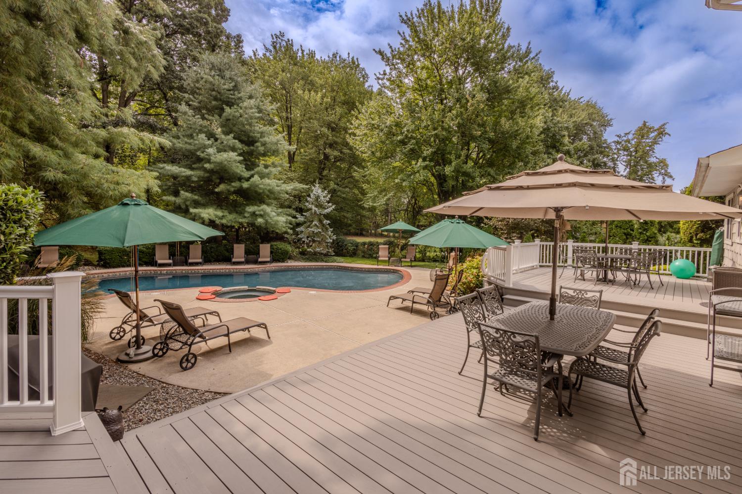 6 Burlington Lane East Brunswick NJ 08816
