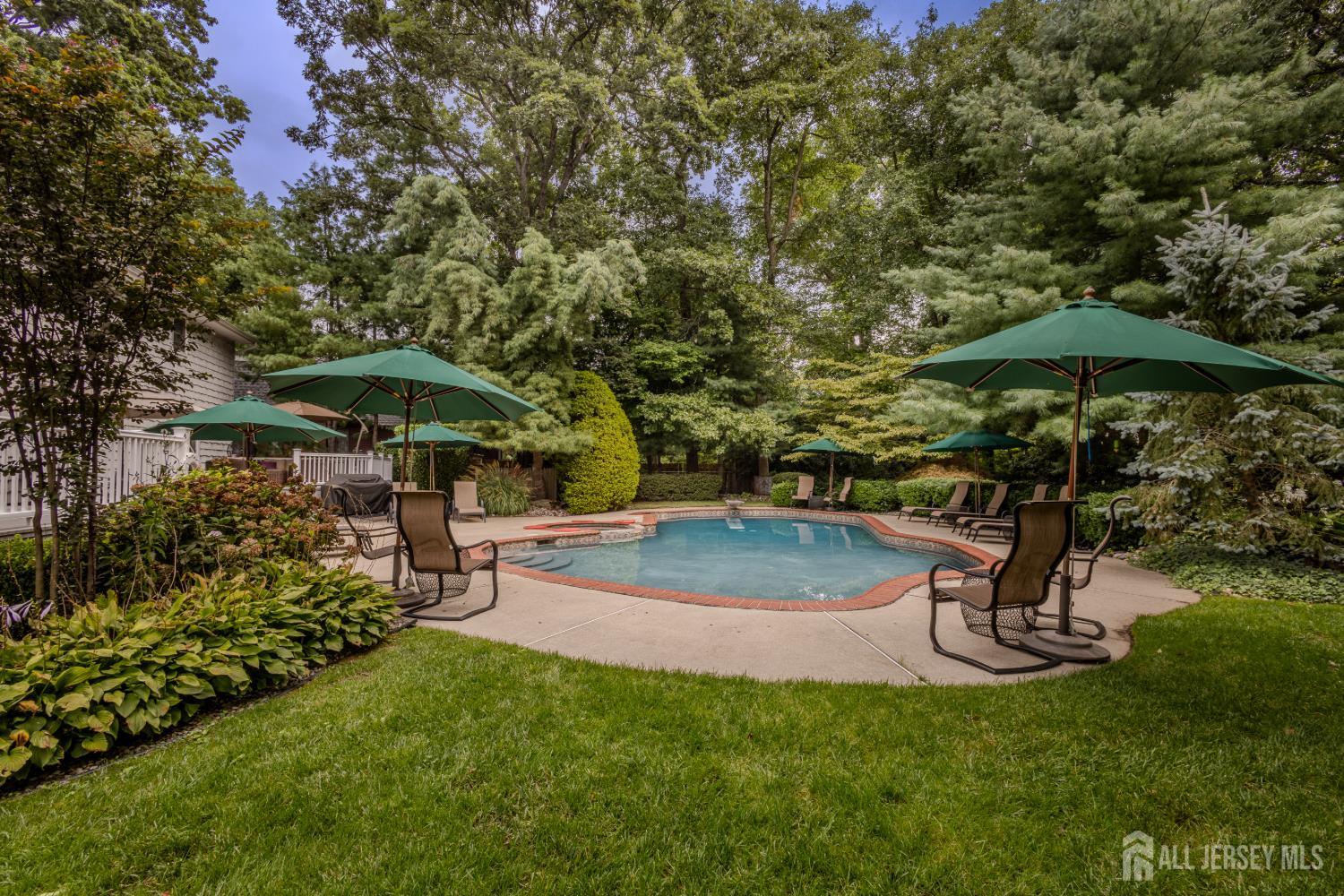 6 Burlington Lane East Brunswick NJ 08816