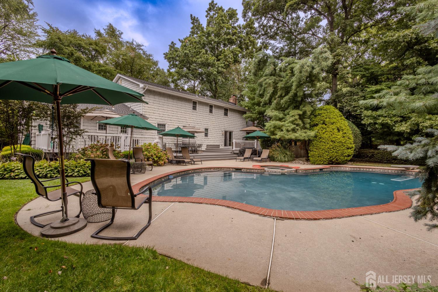 6 Burlington Lane East Brunswick NJ 08816