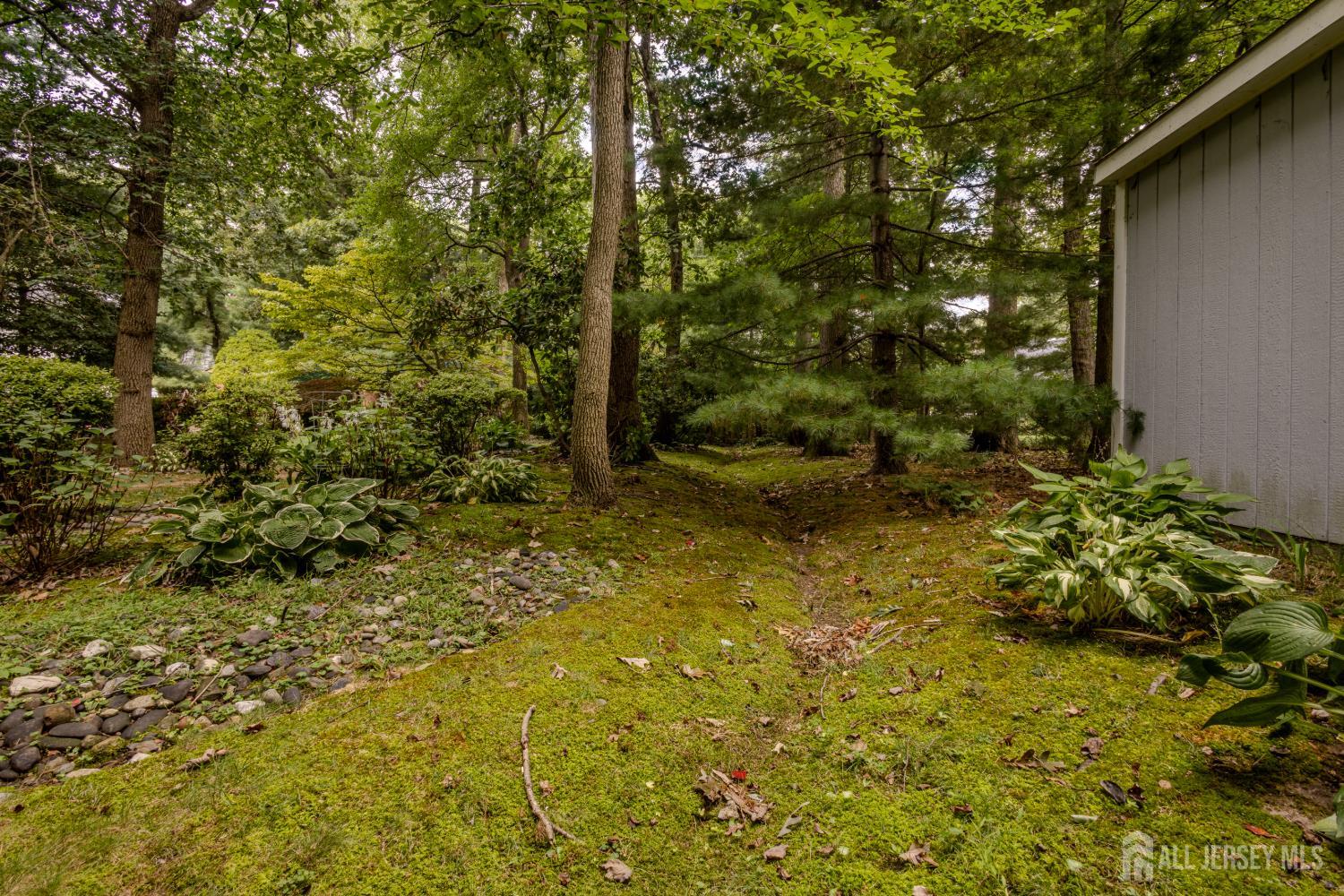 6 Burlington Lane East Brunswick NJ 08816