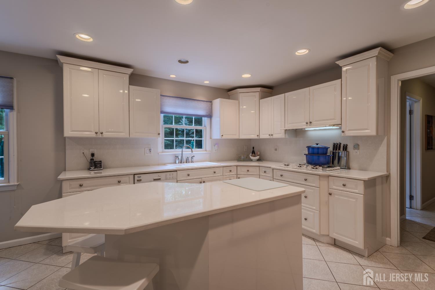 6 Burlington Lane East Brunswick NJ 08816