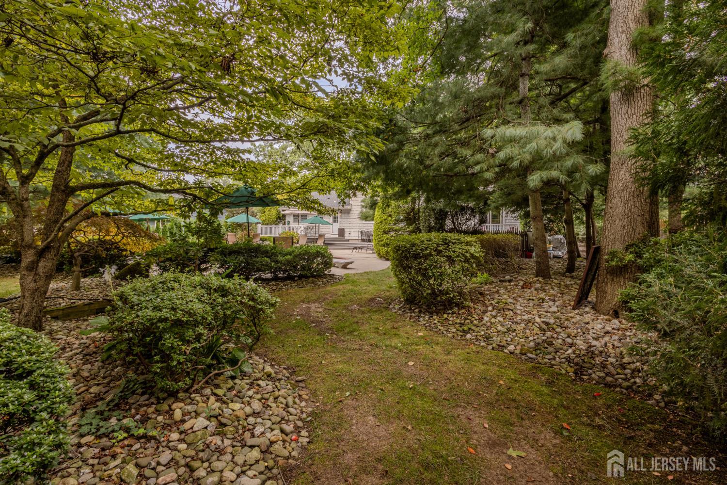 6 Burlington Lane East Brunswick NJ 08816